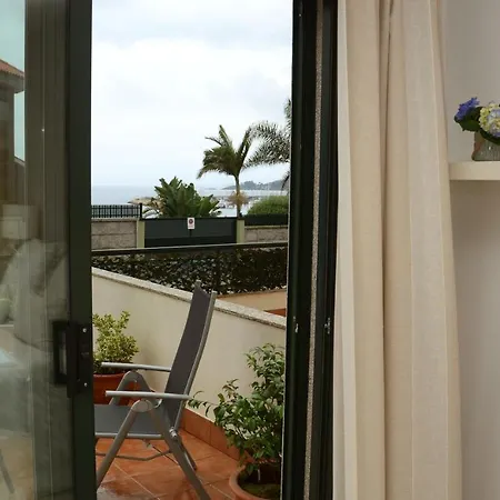 Апартаменти Apartamento En Con Piscina A 50 Metros De La Playa